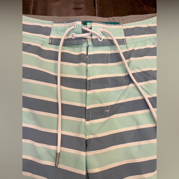 Bonobos Flat Front Blue Stripe Swim Trunks size Small - Picture 3 of 7